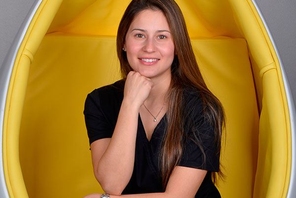 Dt. Adriana