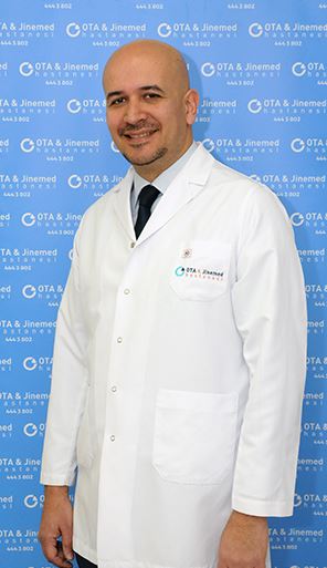 Dr. M. Baris