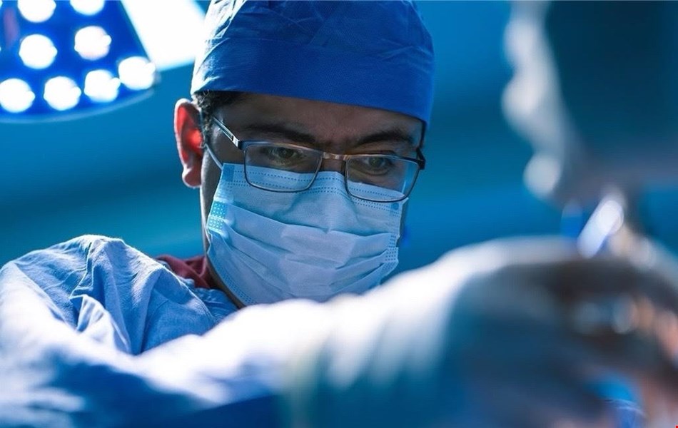Dr. Christian Morales Clinic 3