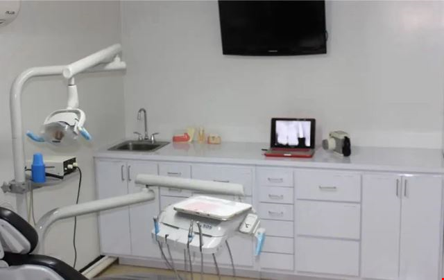 Dental Implants Mexico 1