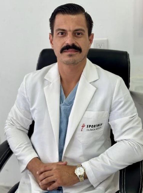 Medical Doctor and Surgeon Dr. Francisco J. Macías Figueroa